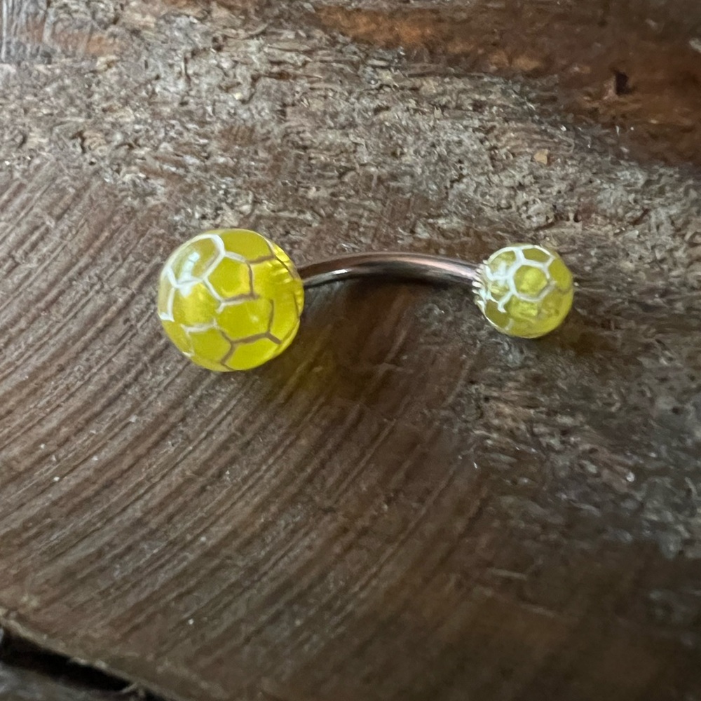 Yellow belly ring